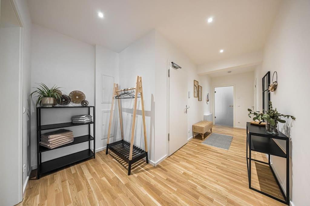 Stylisches Zentrales City-Apartment Mit 2 Balkonen Leipzig Exterior foto
