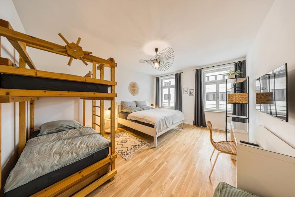 Stylisches Zentrales City-Apartment Mit 2 Balkonen Leipzig Exterior foto